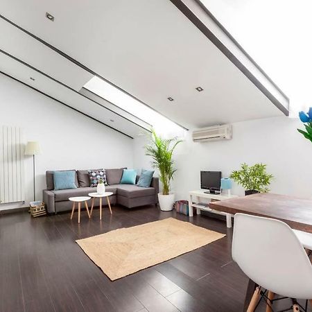 Modern Top Floor Loft At Malasana'S Heart Madrid Kültér fotó