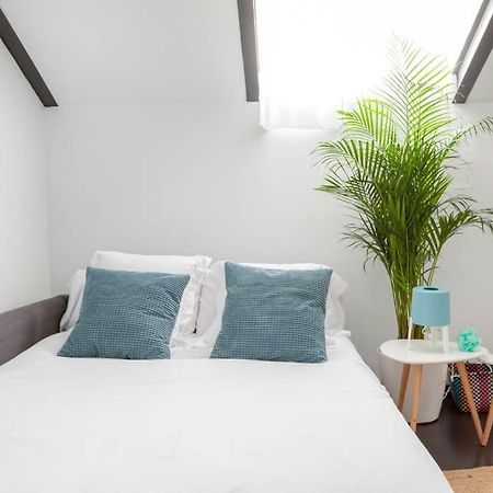 Modern Top Floor Loft At Malasana'S Heart Madrid Kültér fotó
